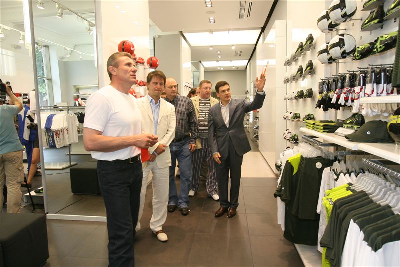 Открытие самого большого магазина Nike в Украине